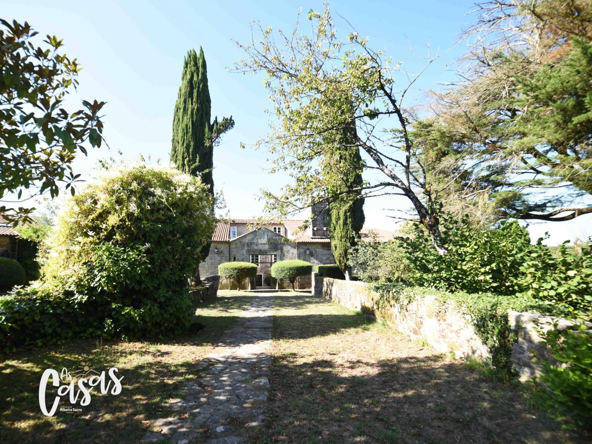 Отель As Casas Ribeira Sacra Чантада Экстерьер фото