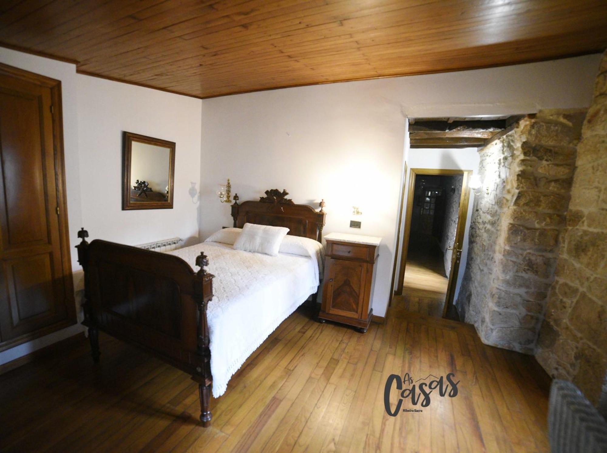 Отель As Casas Ribeira Sacra Чантада Экстерьер фото