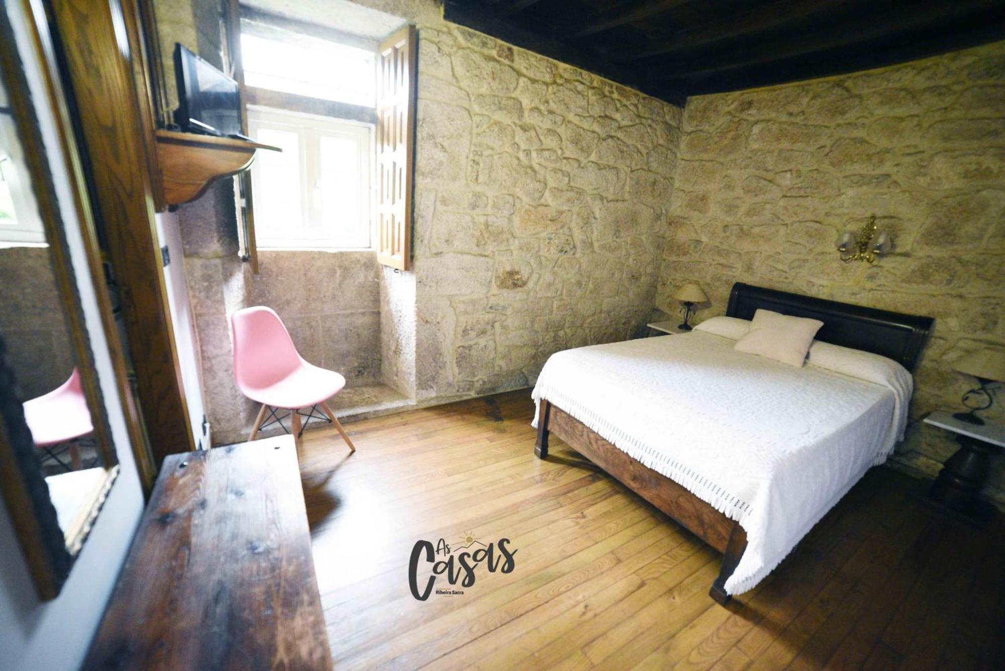 Отель As Casas Ribeira Sacra Чантада Экстерьер фото